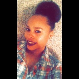 Meet your Posher, Marcy